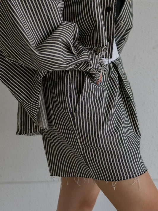 Raw Hem Stripe Shorts