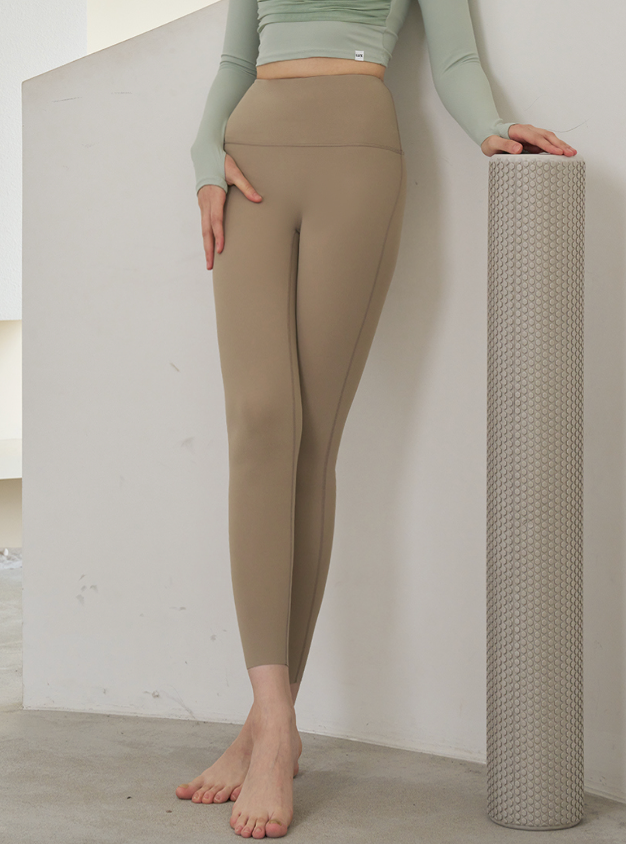 D-Like Signature Leggings