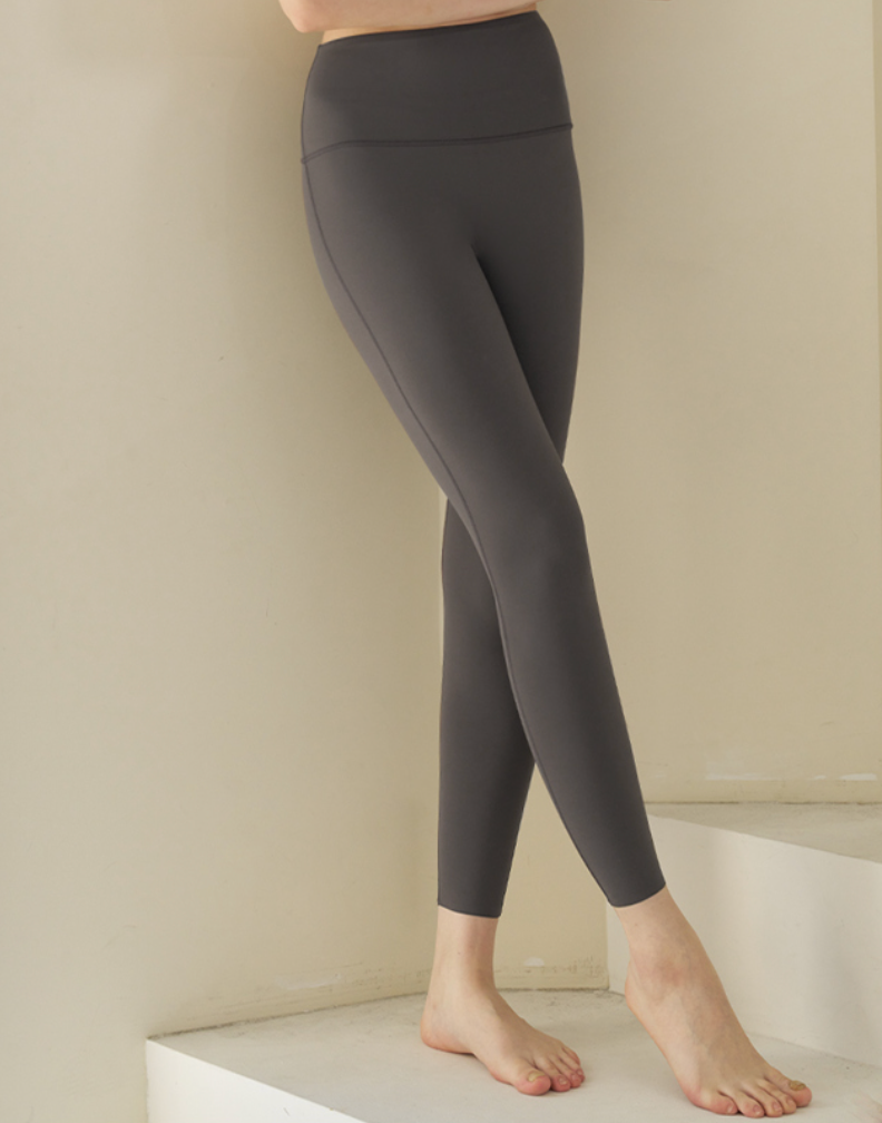 D-Like Signature Leggings