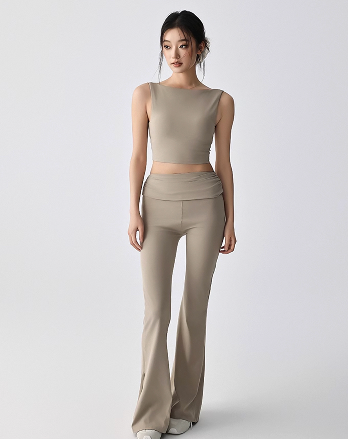 Waist shirring bootcut leggings