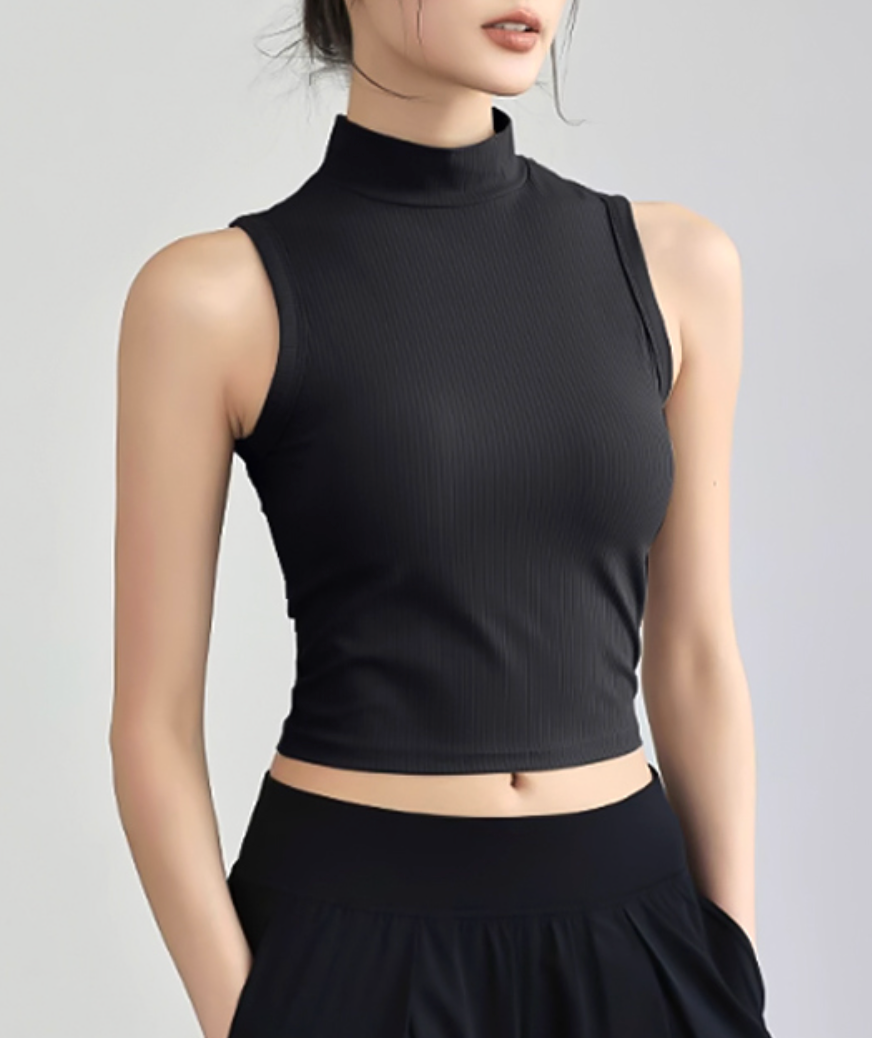 Motif Half Neck Vest