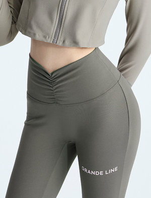 Eltouch shirring bootcut pants