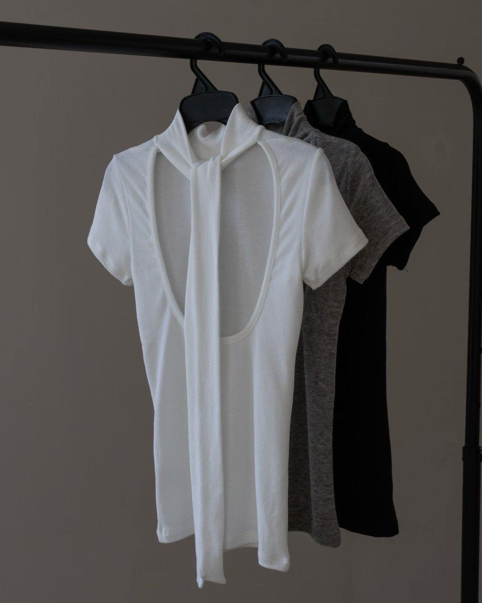 Back Twist Tee