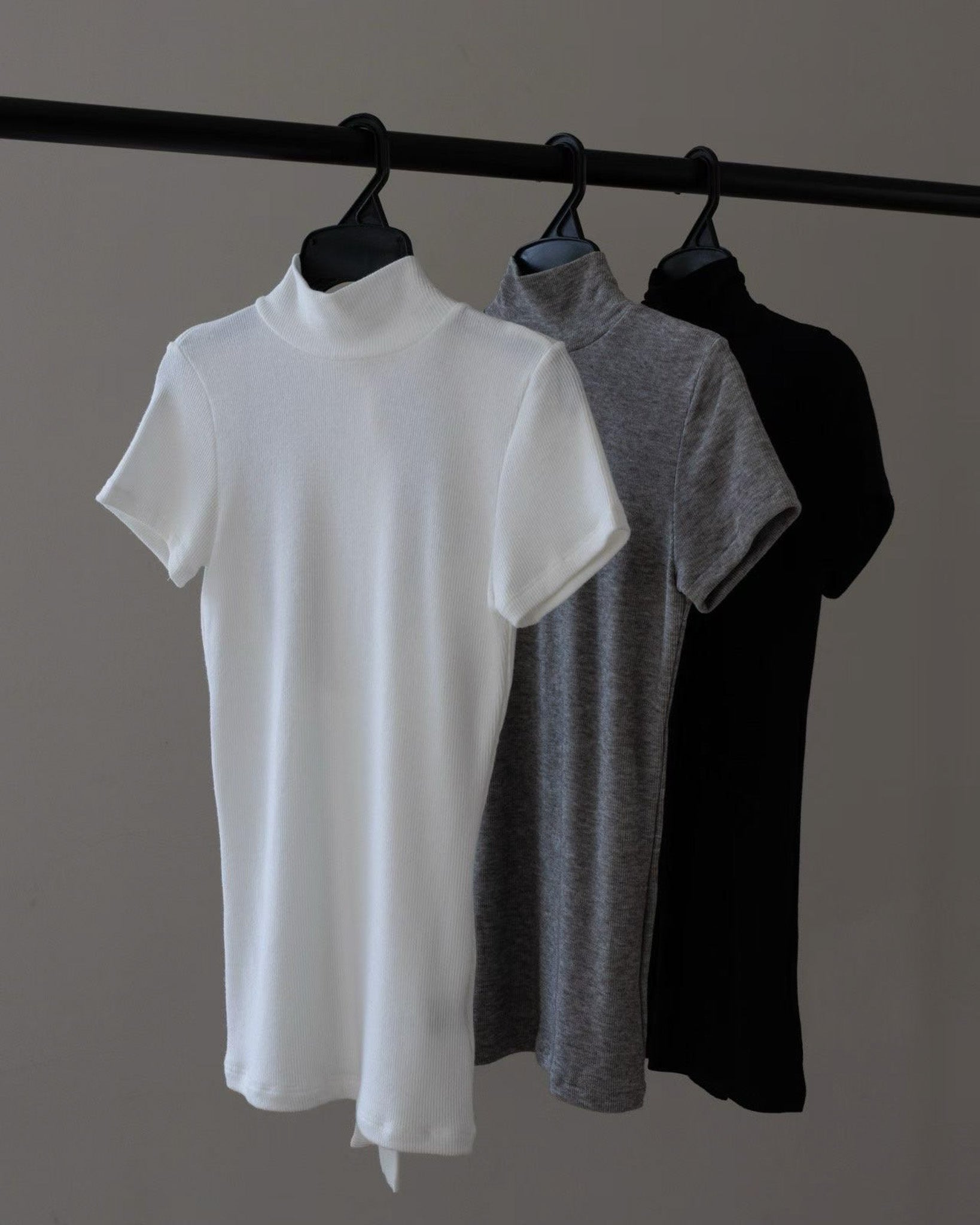 Back Twist Tee