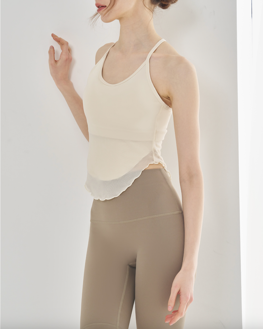 Senlin Curve Sleeveless Top
