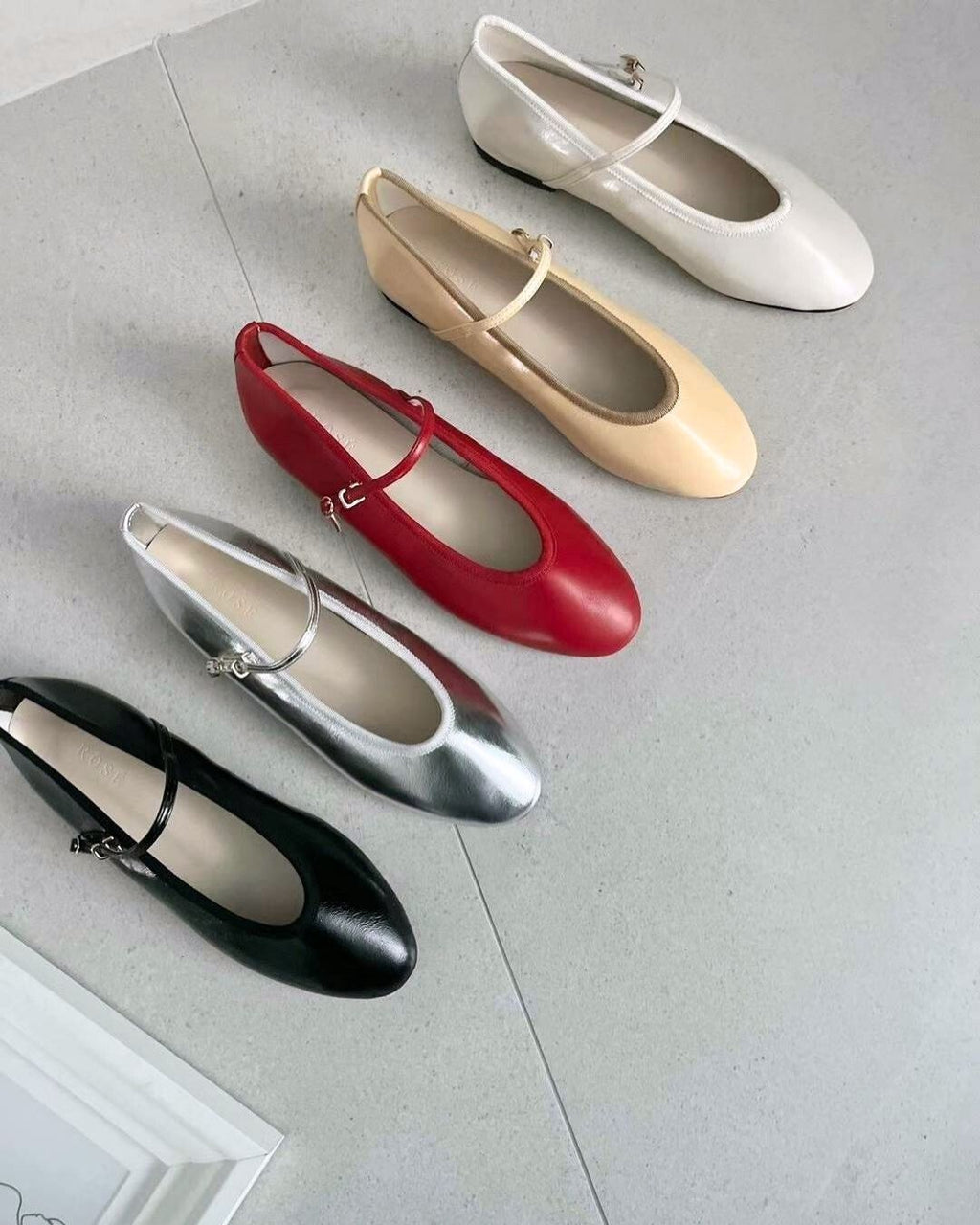 Round Toe Calf Ballet Flats