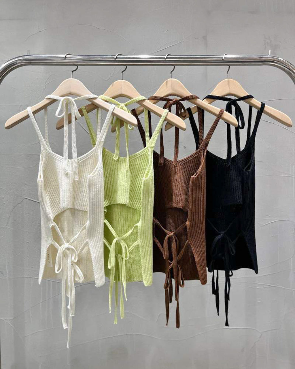 Back Waist Strap Knit Top