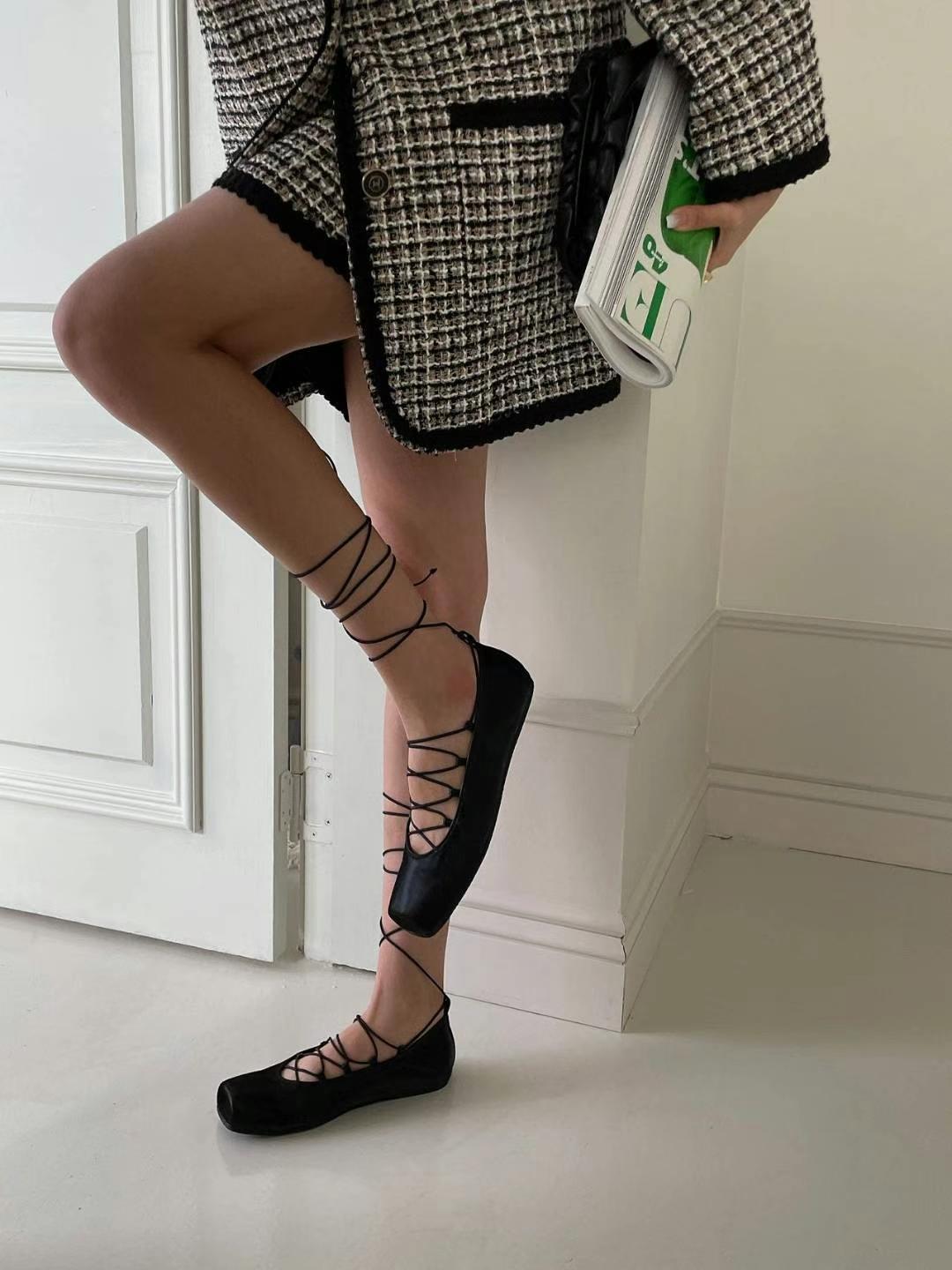 Thalia Krepes shoes