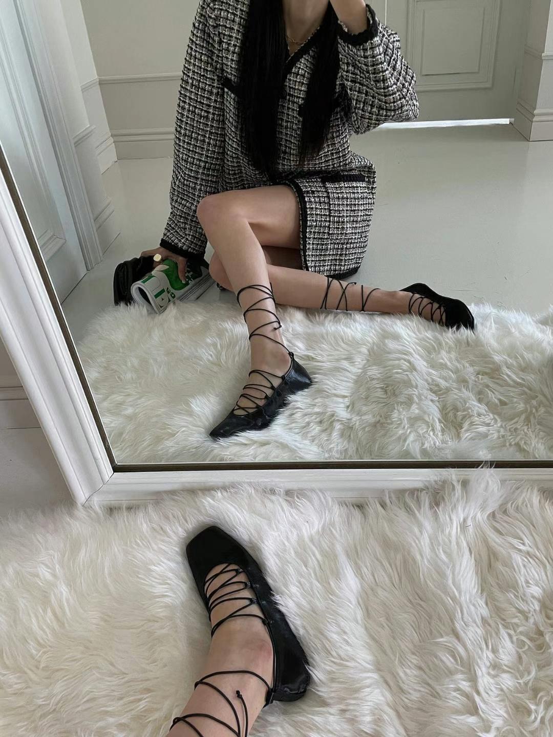 Thalia Krepes shoes