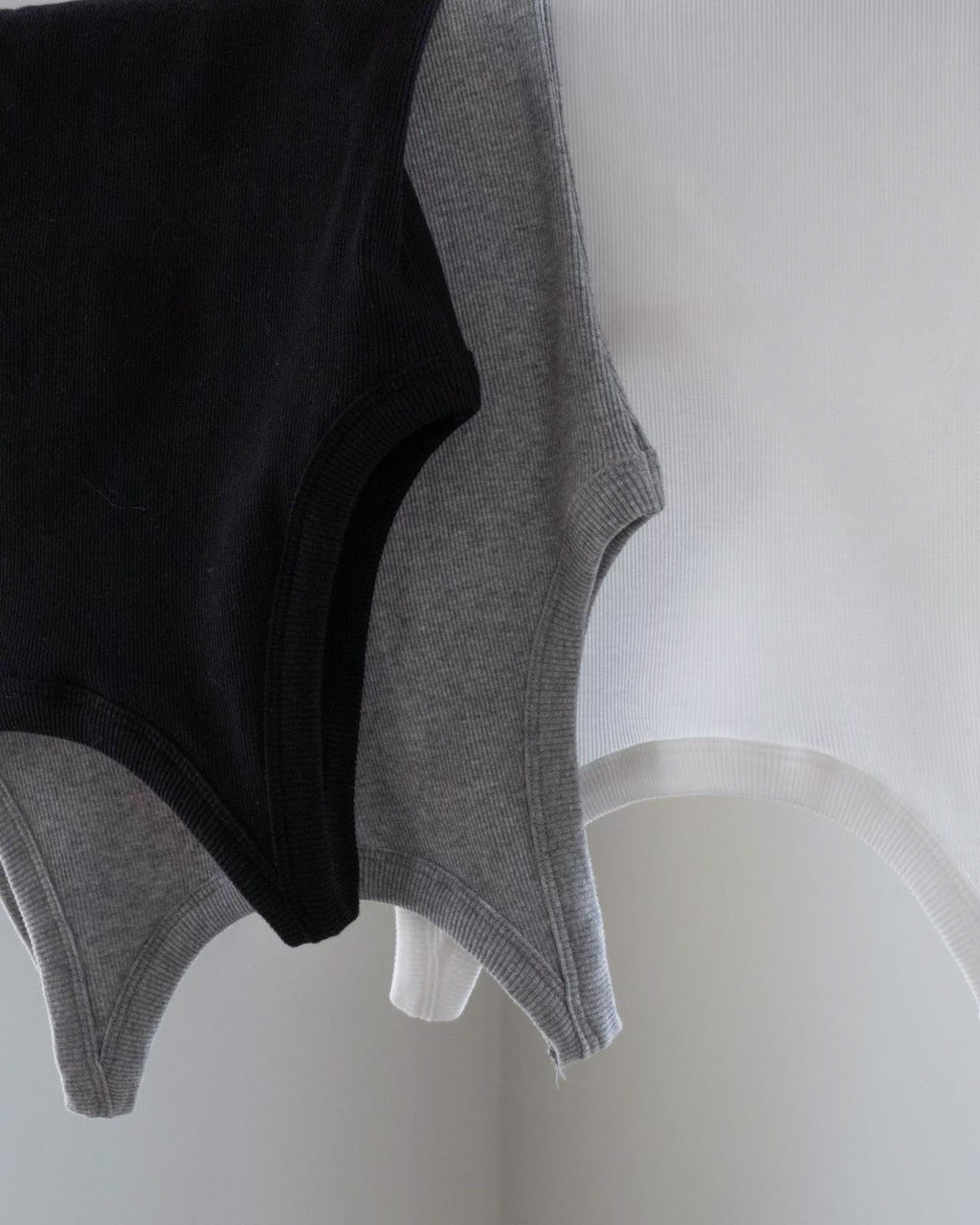 Basic Ribbed Vest