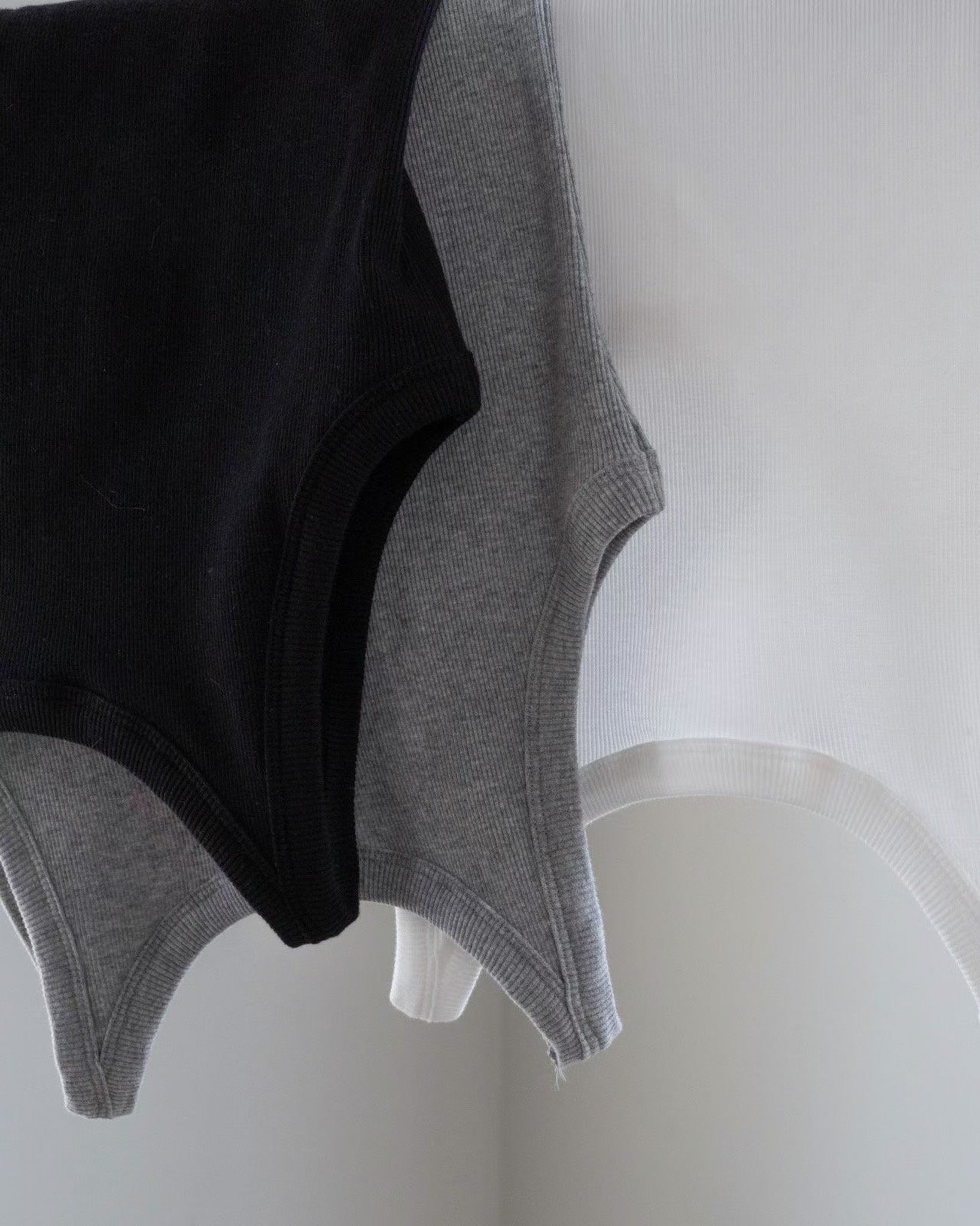 Basic Ribbed Vest