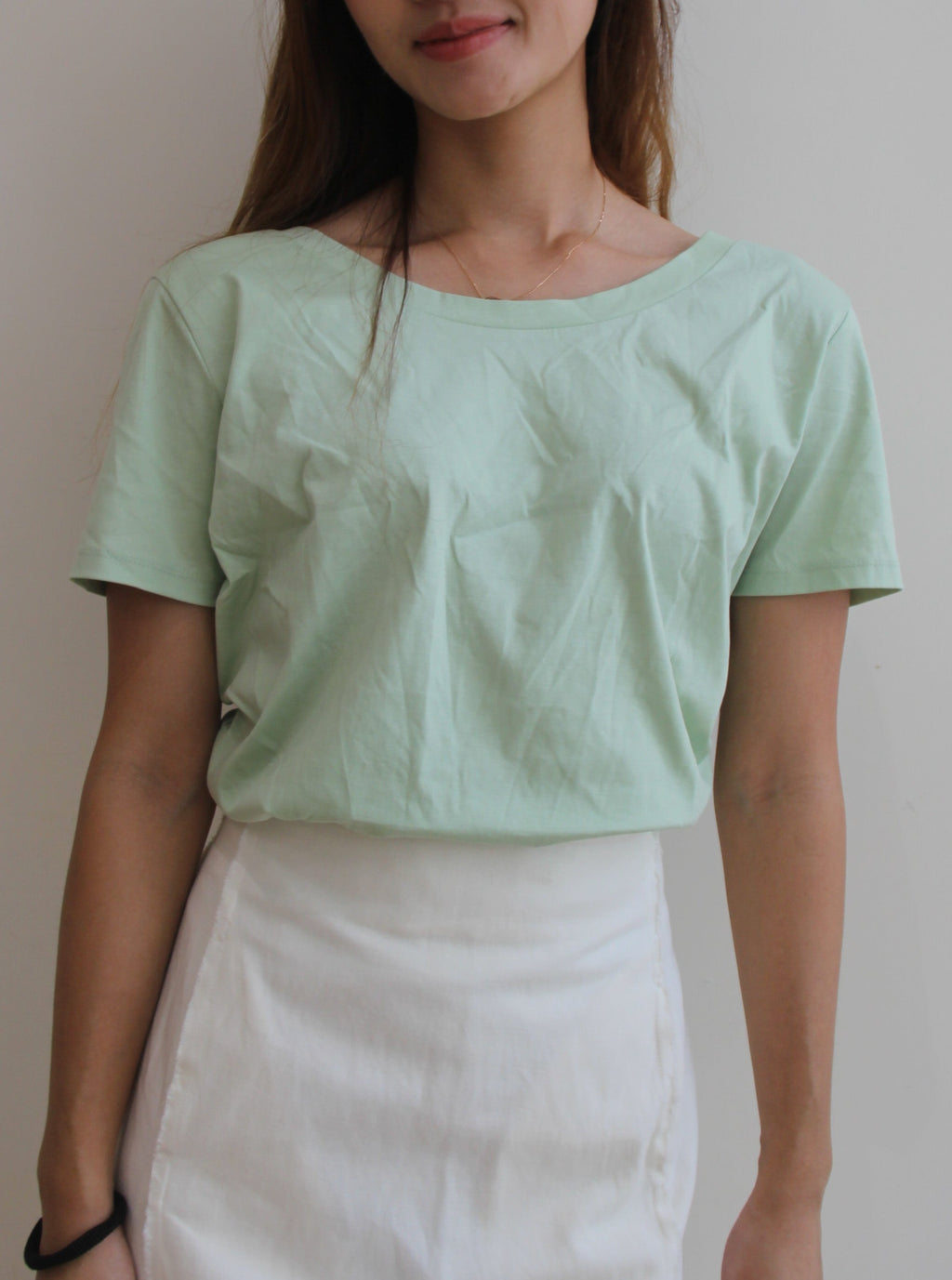 Back Twist Details Tee
