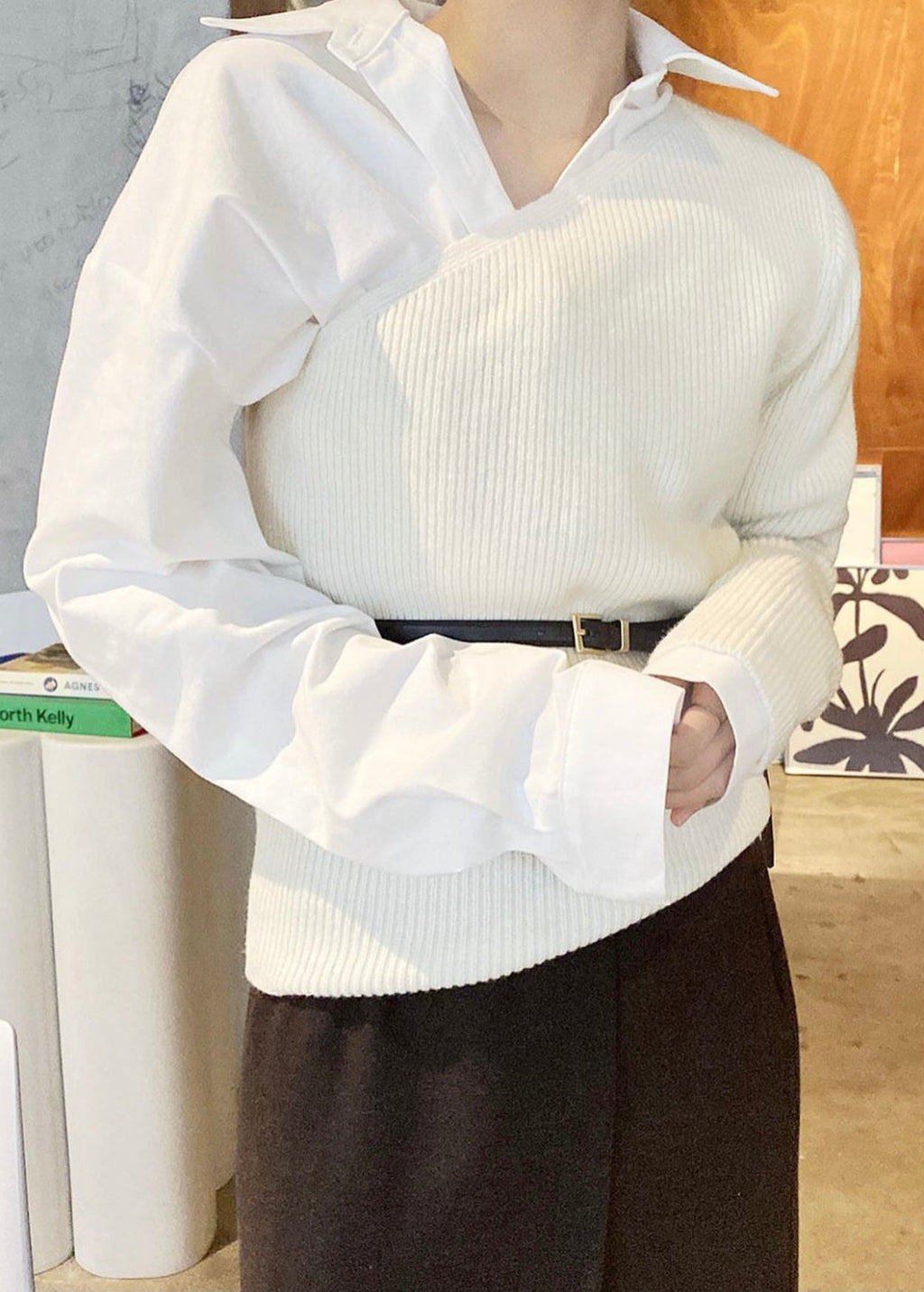 One-shoulder-Cuff Knit Top [Black]