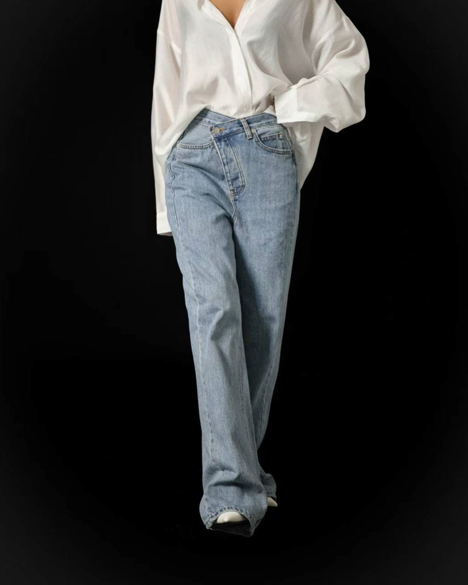 Andrea Jeans