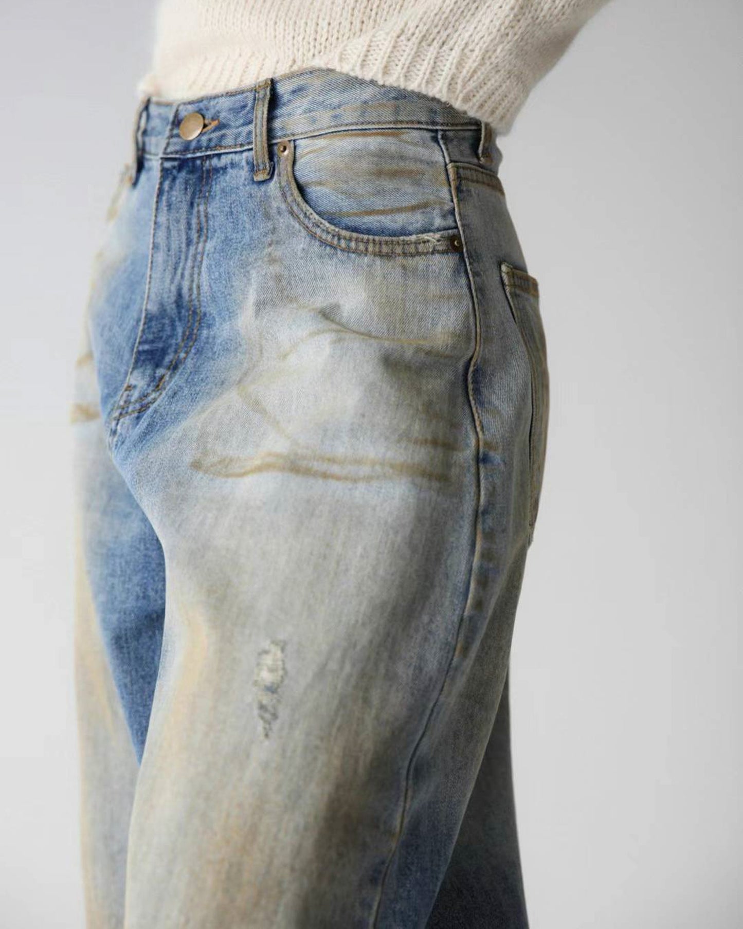 Yin-Yan Wash Jeans