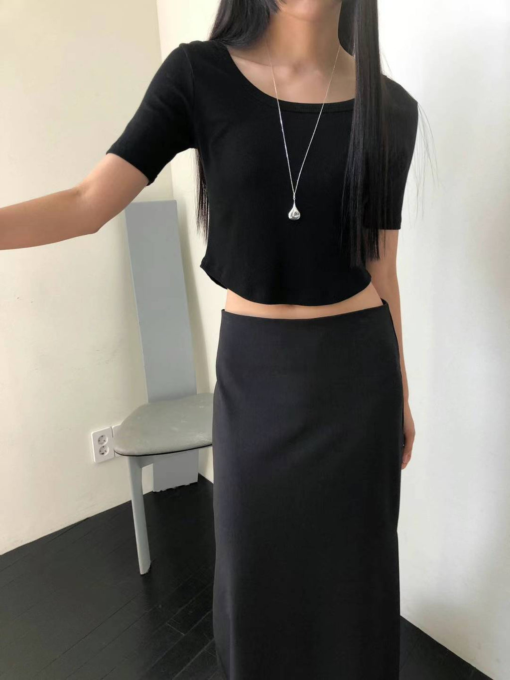 Curve Waist Crop Tee