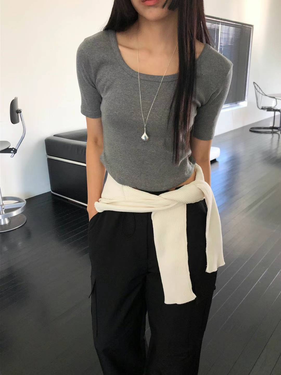 Curve Waist Crop Tee