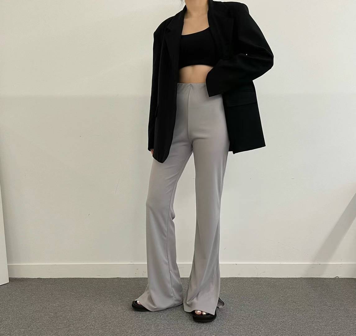 Slim Comfort Flare pants