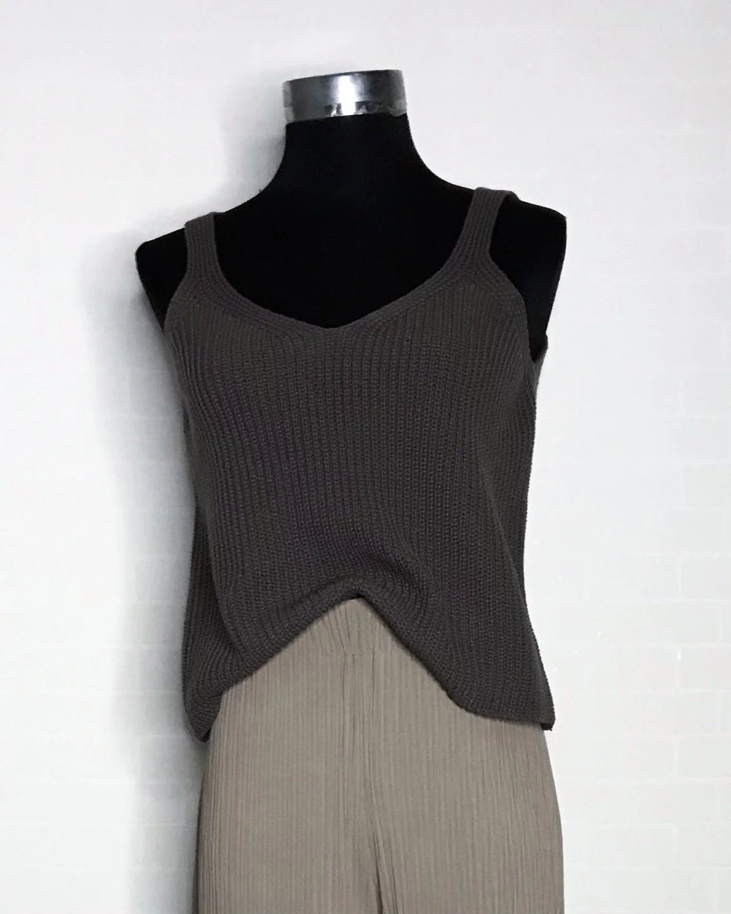 (現)Casual Knitted Vest (棕色)