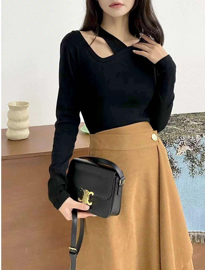 (現) Cut-out Strap Details Top