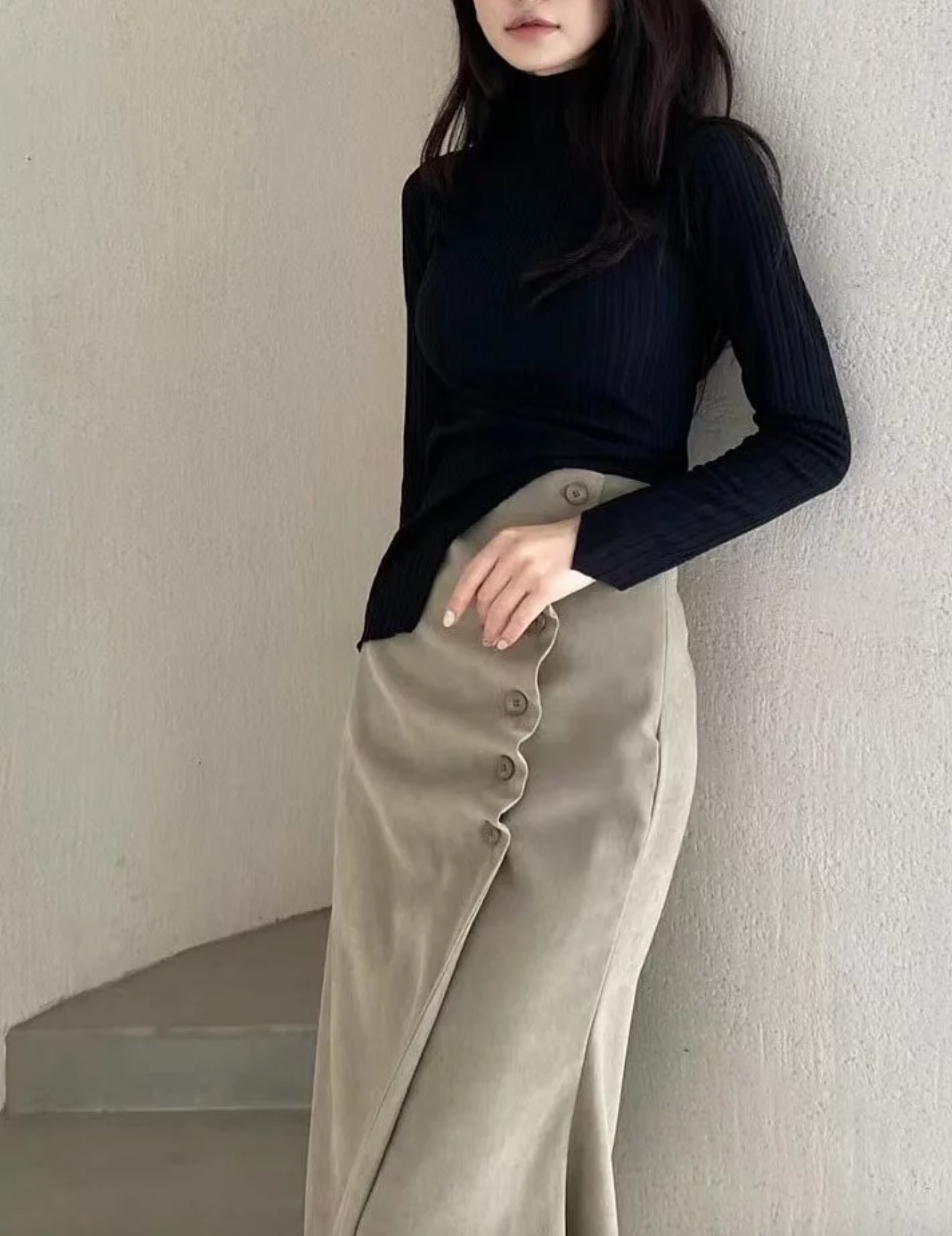(現) Cut-Out Hem Ribbed Top